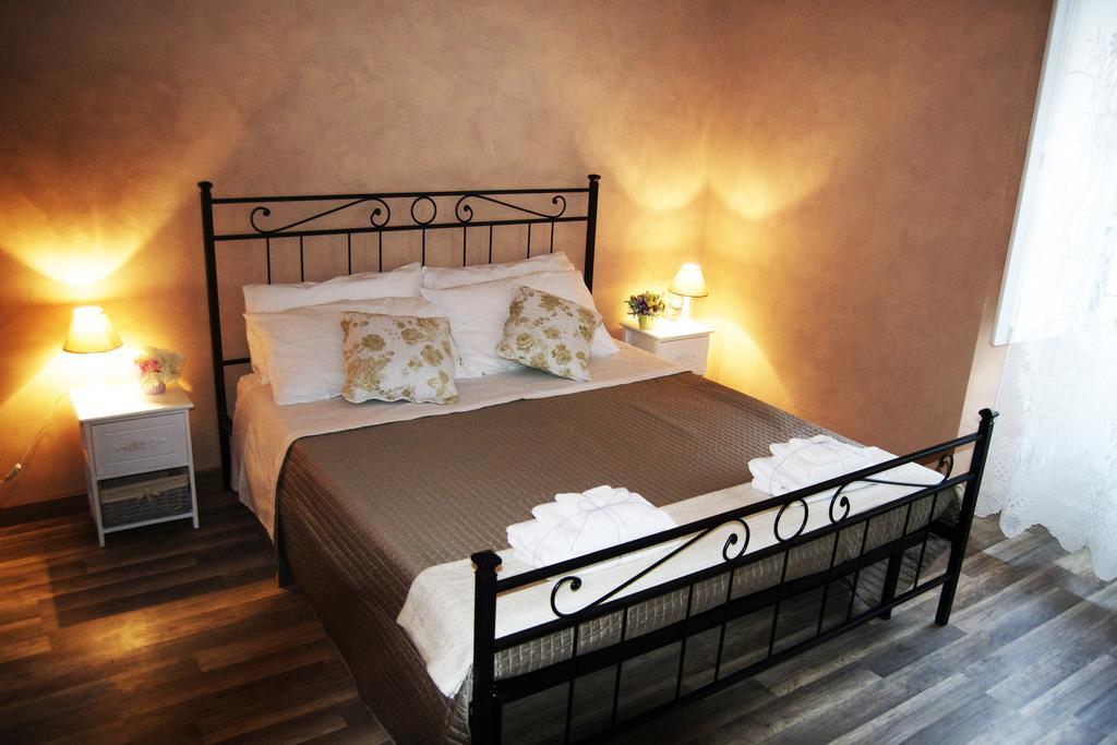 House Colosseo Rome Chambre photo